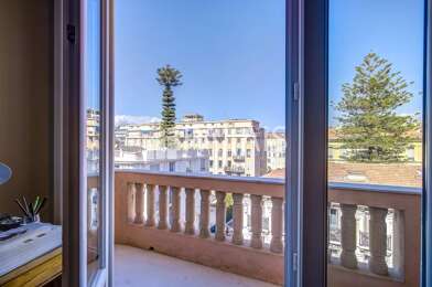 Appartement 4 pièces 720000 €