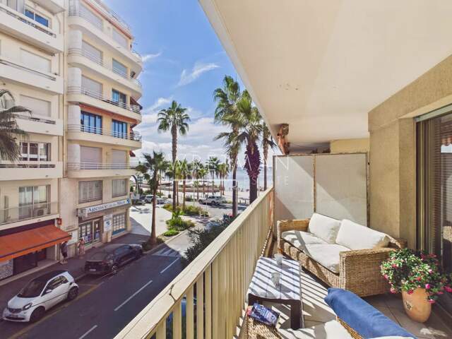2 pièces avec terrasse et aperçu mer – Juan-les-Pins — photo du bien