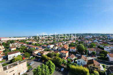 Appartement 4 pièces 222000 €