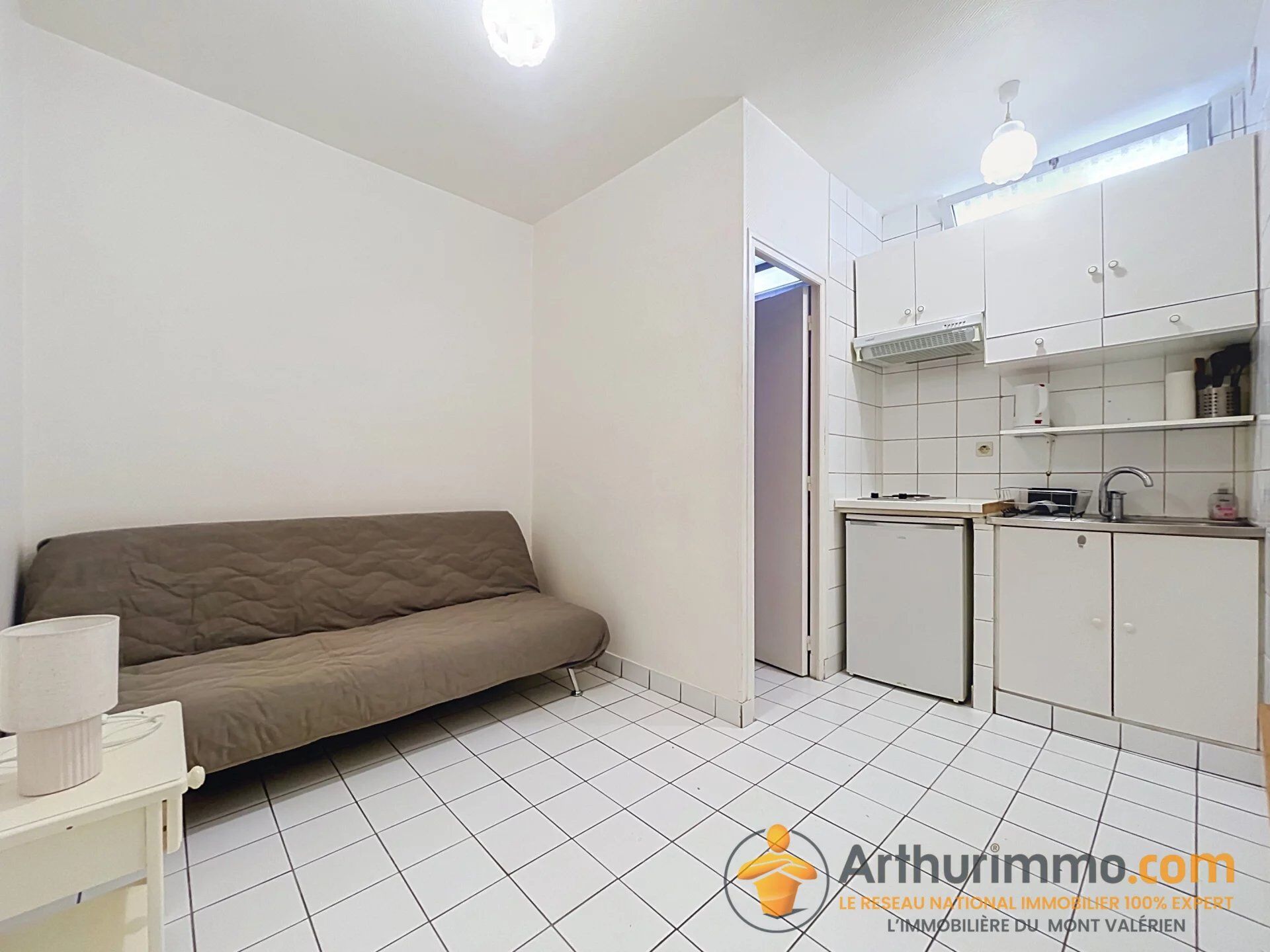 Louer appartement de 1 pièce 12 m² 505 € à Nanterre (92000) : une annonce Arthurimmo.com