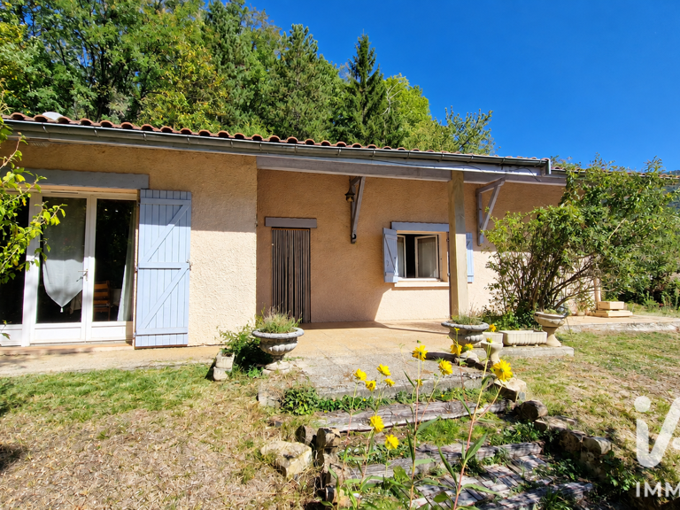 Vente Maison/villa 4 pièces — photo 1