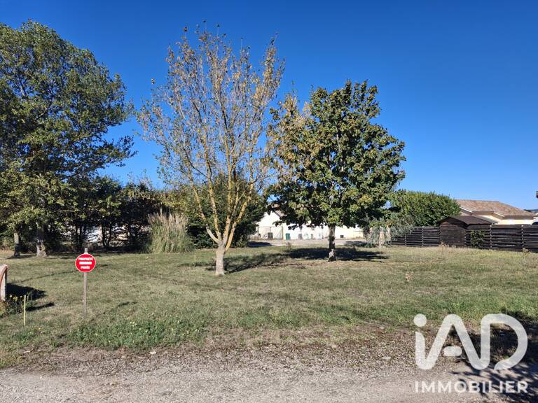 Vente Terrain à bâtir 897 m&sup2; — photo 1