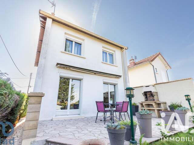 Vente Maison traditionnelle 5 pièces — photo du bien