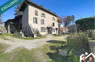 Hauteurs de Voiron  Ancienne ferme, 2 logements et 280 m² de granges — photo du bien