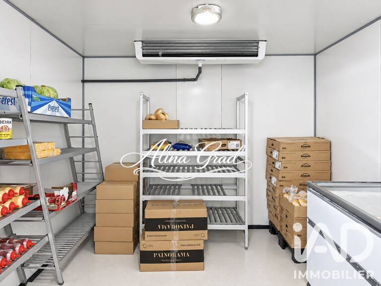 Vente Local commercial 165 m&sup2; — photo 1