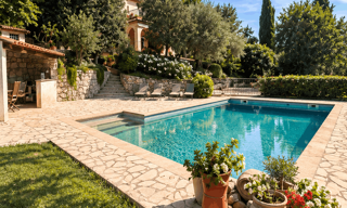 Maison 6 Pièces 161 m² à vendre à Vence (06140)