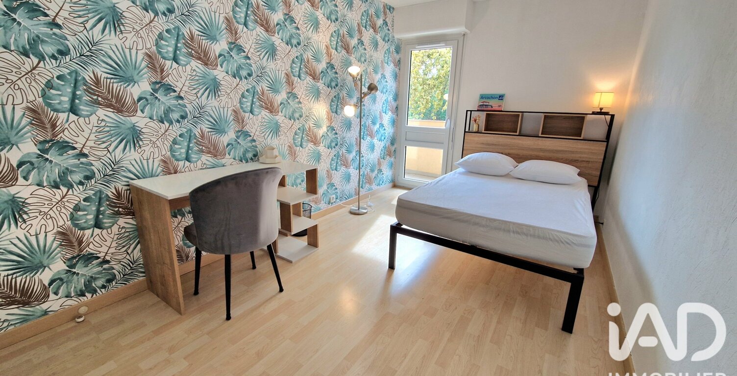 Location Appartement 5 pièces — photo 1