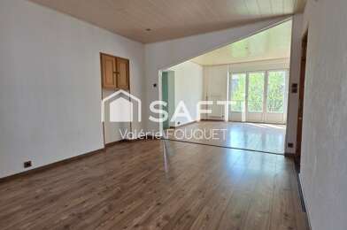 Maison 12 pièces 160000 €