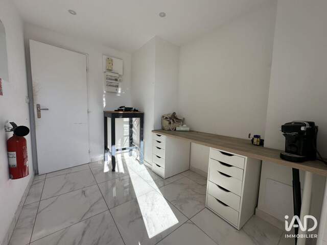 Location Boutique/Local commercial 54 m&sup2; — photo du bien