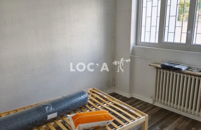 Location appartement 2 pièces 40 m² à Villeurbanne (69100) — photo 4