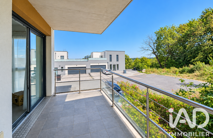 Vente Appartement 3 pièces — photo 2