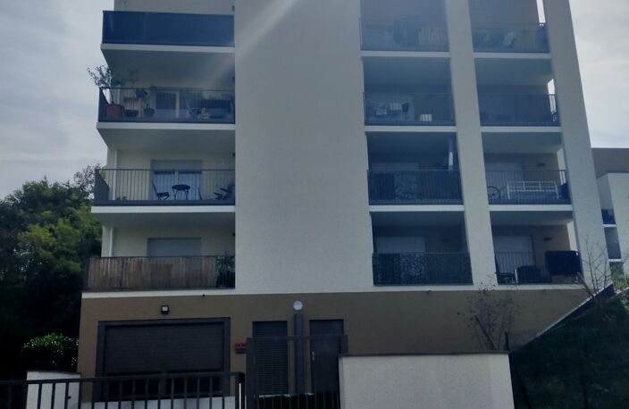 Vente Parking 13 m&sup2; — photo 2