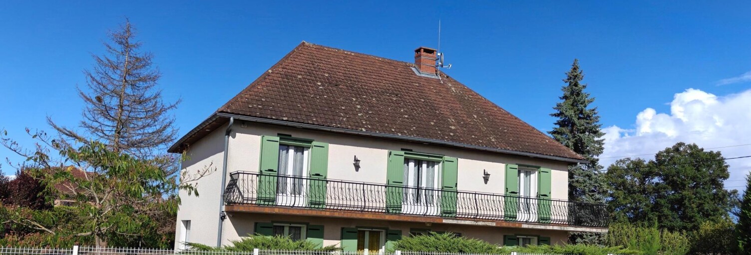 Maison 7 Pièces 200 m² à vendre à Villefranche-d'Allier (03430)