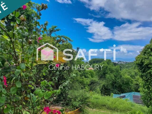 TERRAIN 1434 M2  AVEC MAGNIFIQUE VUE SUR MER ET MONTAGNE — photo du bien