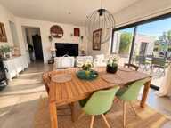 Calme, espace et piscine : tout y est ! — photo 4