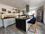 Sebourg  Maison 210 m²  4 grandes chambres  Aucun travaux  DPE B - possibilité de vie sur le rez de chaussée — photo 2