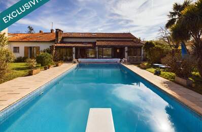 PROPRIÉTÉ CHARENTAISE / GÎTE, PISCINE / 4 233 M² DE TERRAIN — photo du bien