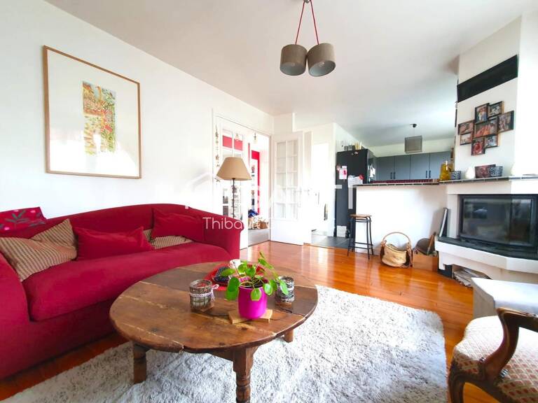 Maison avec jardin clos de murs et au coeur du centre ville de Thomery — photo 1