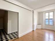 MAISON DE VILLE 176 m²  4 CHAMBRES  COUR & GARAGE — photo 2