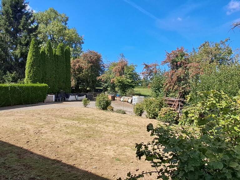 pavillon de plain-pied 3 chambres sous-sol complet — photo 1