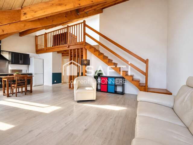 Duplex - dernier étage, veaux volumes et terrasse — photo du bien