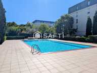 T2 avec balcon, parking et piscine  Chartrons — photo 3