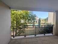 T2 avec balcon, parking et piscine  Chartrons — photo 4