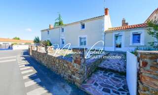 Maison 9 Pièces 222 m² à vendre à Les Magnils-Reigniers (85400)