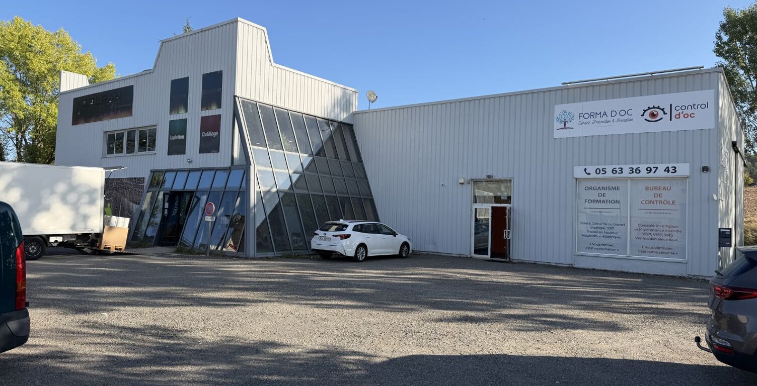 Local commercial — photo 1