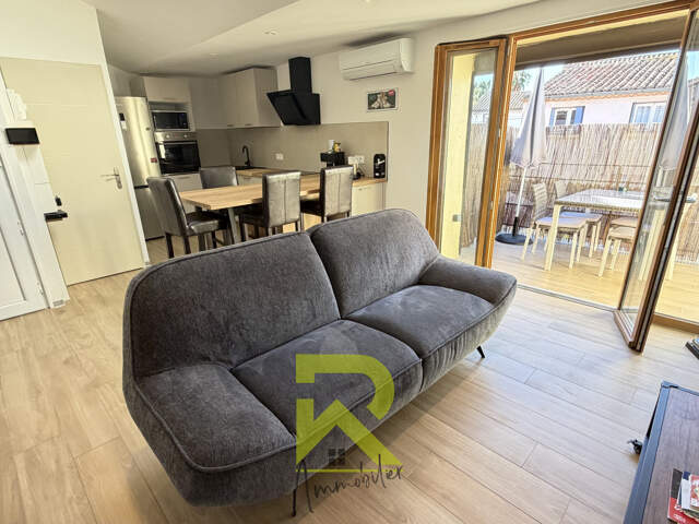 AGDE -- Un appartement entièrement rénové avec terrasse au de — photo du bien