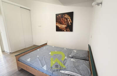AGDE -- Un appartement entièrement rénové avec terrasse au de — photo du bien