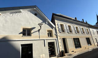 Commerce  130 m² à vendre à Novalaise (73470)