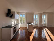 LYON 9EME/ VAISE BEAU T3 RENOVE 86m2 — photo 2
