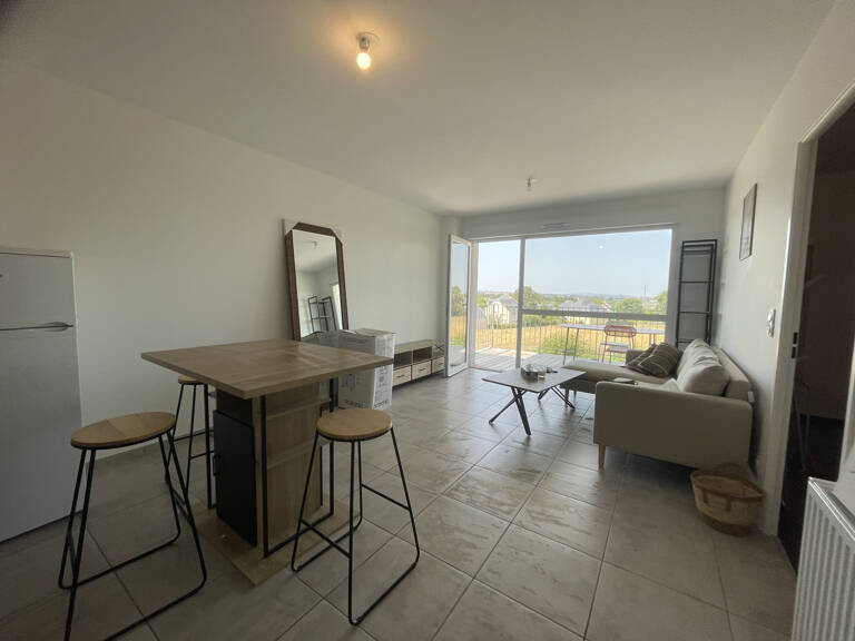 Appartement T2 MEUBLE - 45m2 - OLEMPS — photo 1