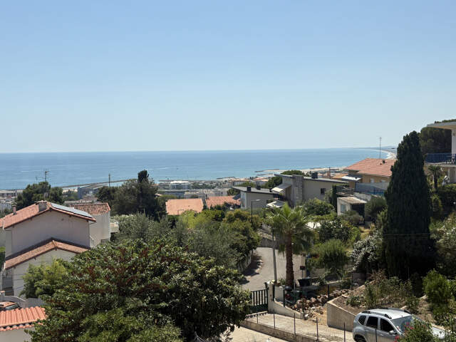 MAISON Bas de ST CLAIR — photo du bien