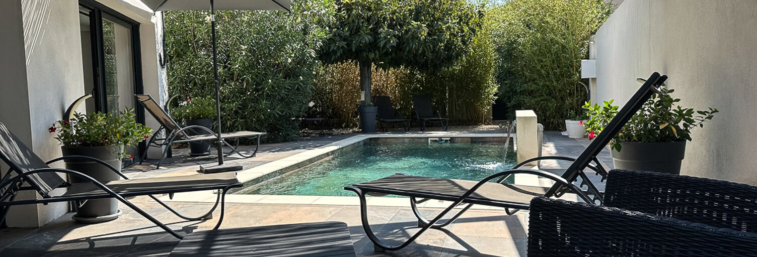 Maison 10 Pièces 208 m² à vendre à Les Angles (30133)
