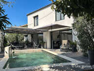 Maison avec terrasse, garage et piscine à les angles — photo 2