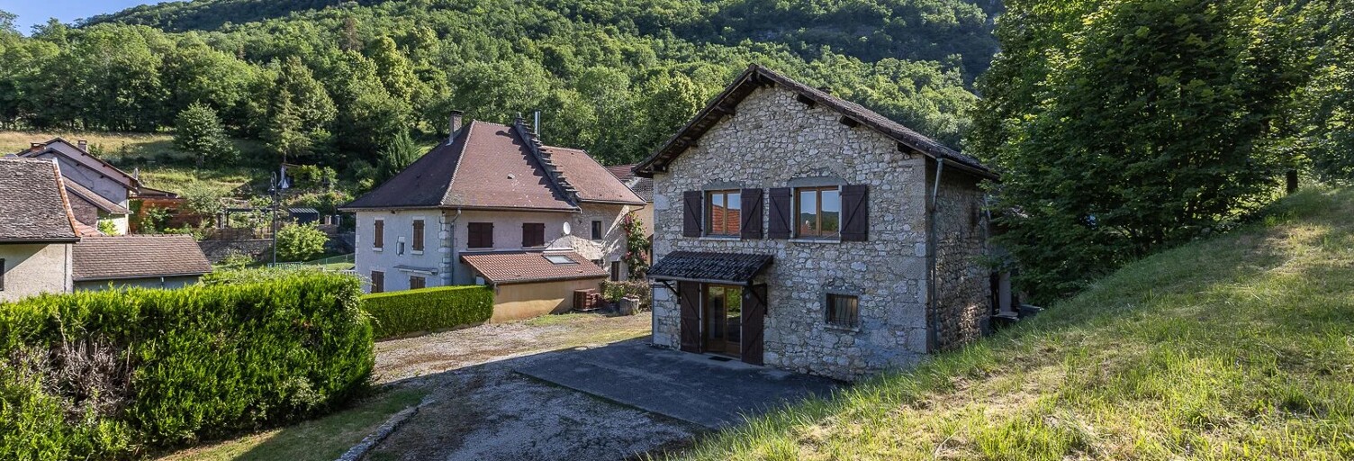 Maison 4 Pièces 101 m² à vendre à Marchamp (01680)