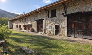 Maison 7 Pièces 175 m² à vendre à Marchamp (01680)