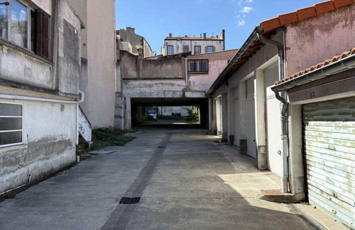 Garage Clermont Ferrand — photo 2
