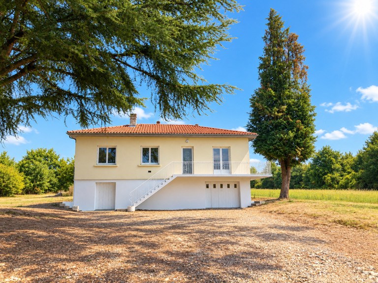 A louer à AURIAC SUR DROPT Maison inidividuelle — photo 1