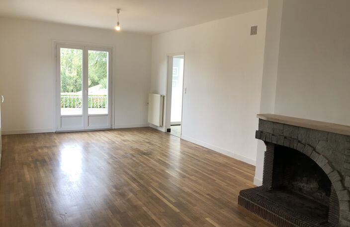 A louer à AURIAC SUR DROPT Maison inidividuelle — photo 5