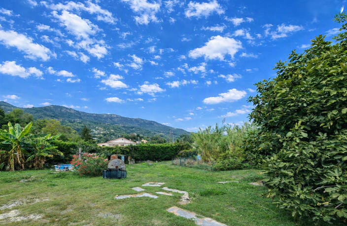CONTES   Terrain constructible de 741 m2 dans un environneme — photo 4