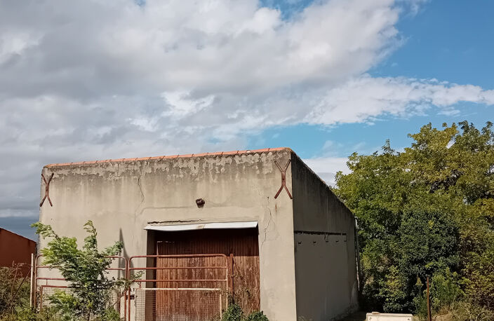 Remise sur une parcelle d'env. 345m2 à 8 km de Bram — photo 2