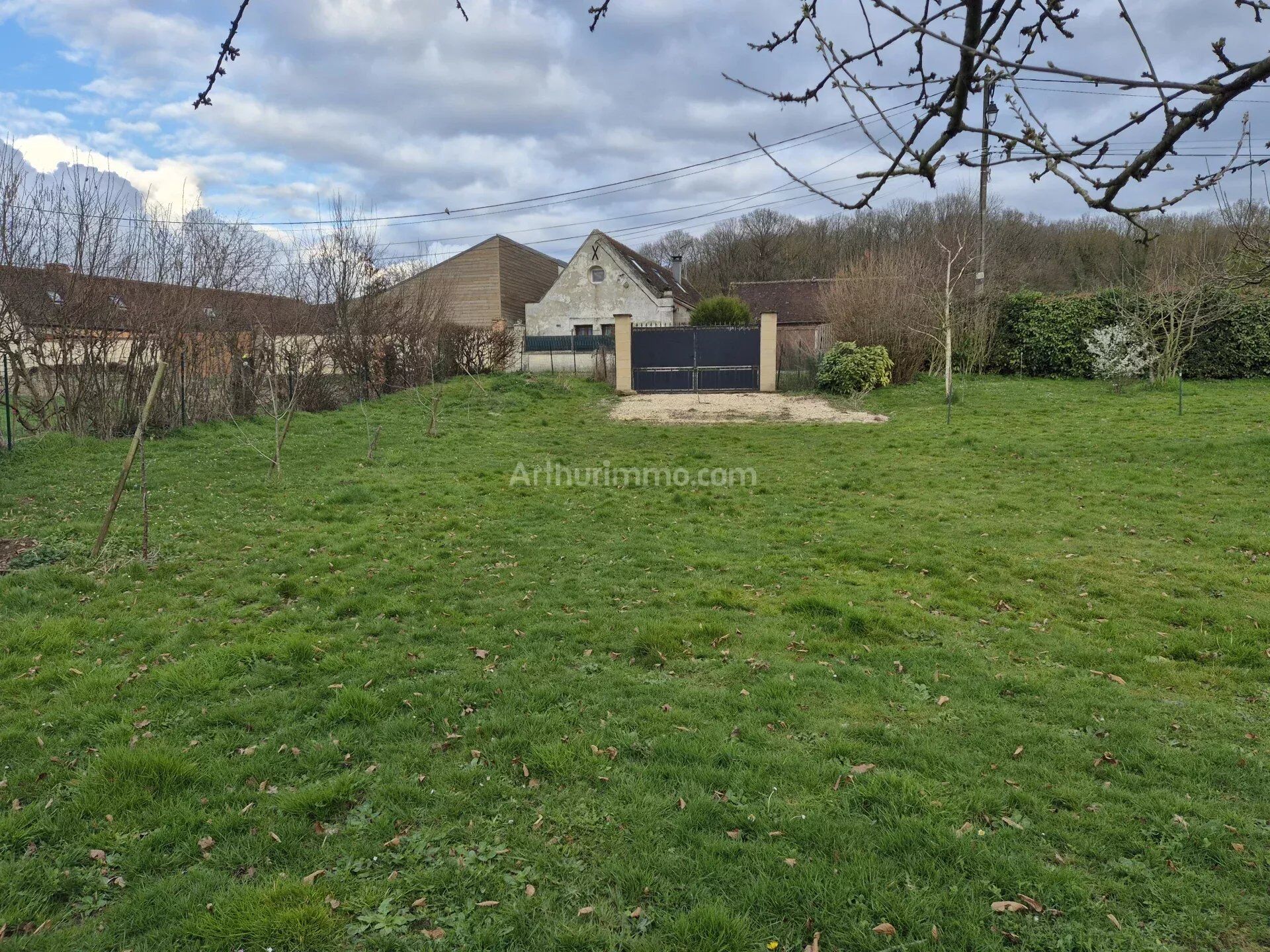 Vente Terrain 803 m2 à Chaumont-en-Vexin · 65 500 €