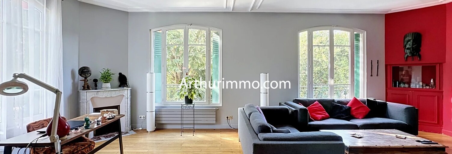 Maison 9 Pièces 198 m² à vendre à Villeneuve-le-Roi (94290)
