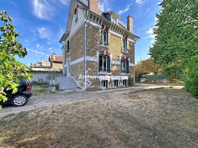 Maison familiale de charme - 9 pièces — photo 1