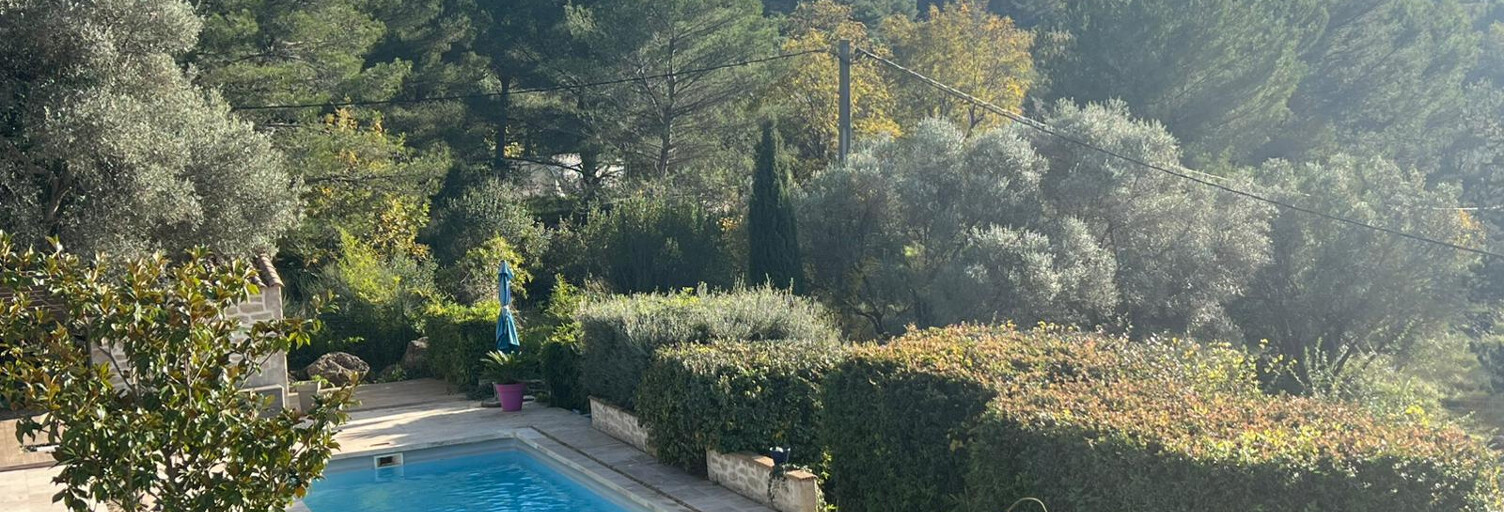 Maison 7 Pièces 185 m² à vendre à Évenos (83330)