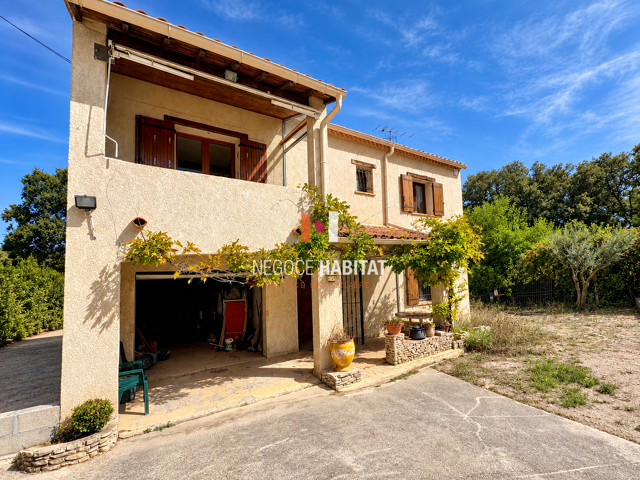 Villa T4 avec garage à vendre - Calvisson, terrain de 526 m2 — photo du bien