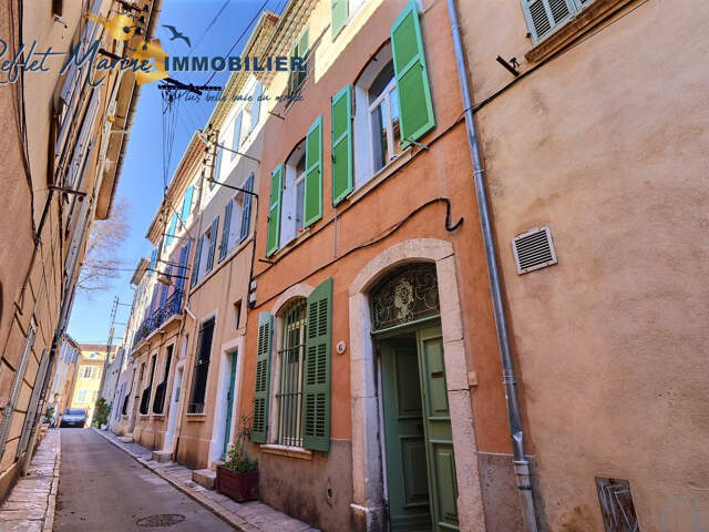 LA CIOTAT, À 2 minutes du Vieux-Port   Studio rénové et meub — photo du bien